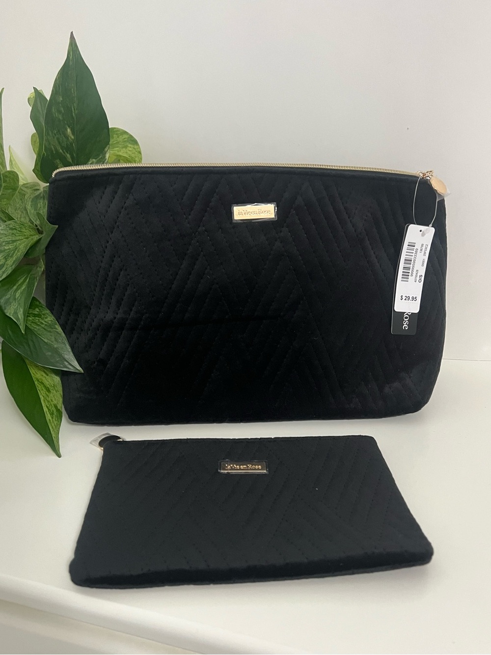 NWT La Vie En Rose Black Velvet Cosmetic Bags - Picture 3 of 15
